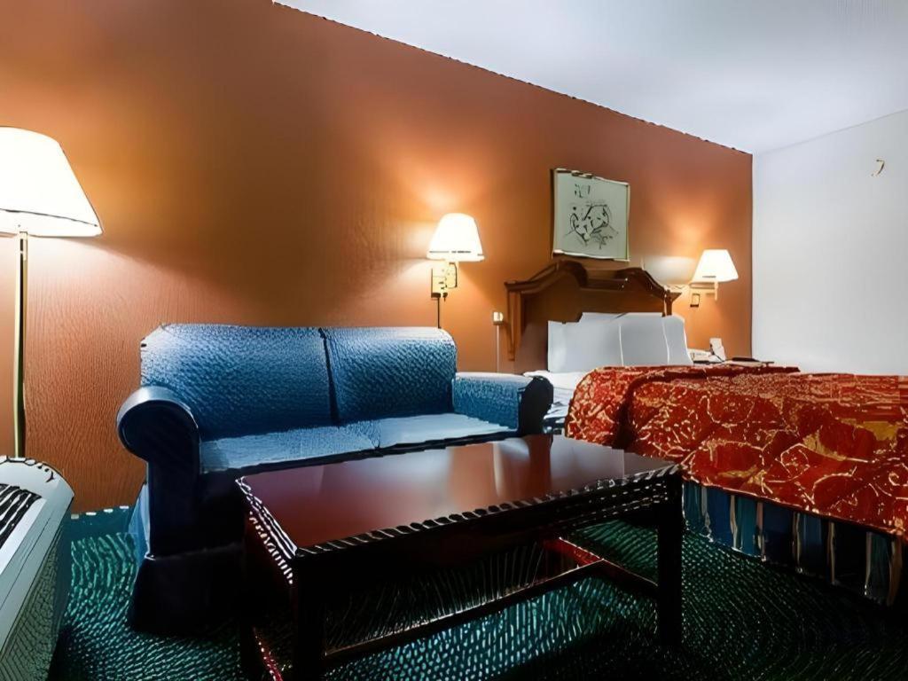 Econo Lodge South Garner Esterno foto