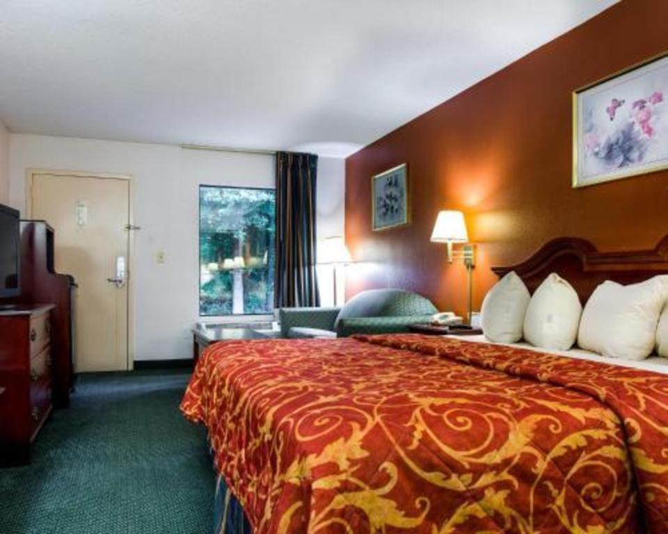 Econo Lodge South Garner Esterno foto